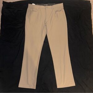 Dockers Men's Tan Pants - Go Airweave 5-pocket Straight Fit